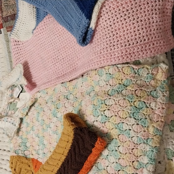 Urban renewal crochet blanket jacket - Picture 6 of 11